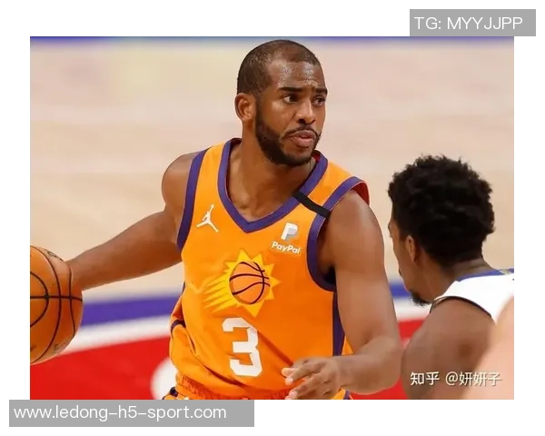 杰基杨创造历史成季后赛首位30分10助攻0失误球员