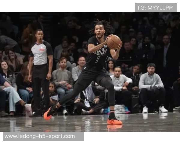 篮网主帅透露扎伊尔威廉姆斯在关键时刻遭遇意外受伤的消息引发关注